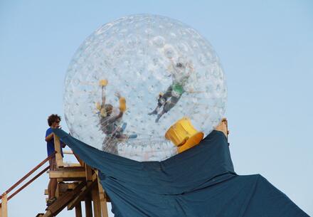 ZORBING v Action Parku