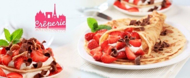 1,59 eur za ľubovoľnú sladkú alebo slanú palacinku a pohár pomarančového džúsu
