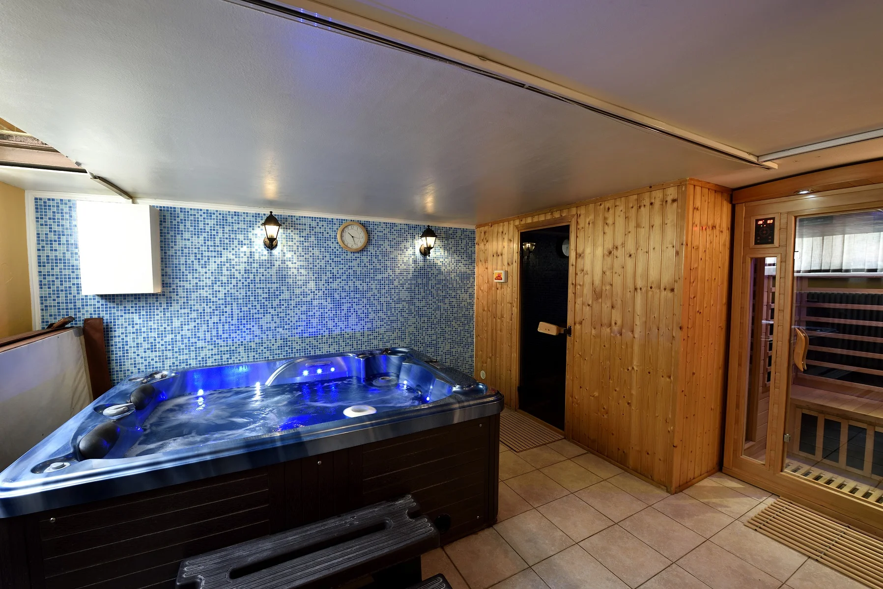 Sun Studio, Bratislava - Nové Mesto