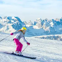 Monte Bondone - lyžovanie s výhľadom na Brentské Dolomity