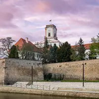 Püspökvár - Biskupský hrad