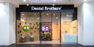 Získajte žiarivo biely úsmev v Dental Brothers v OC Nivy aj OC Central!