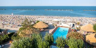 Ravenna: hotel na pláži, plná penzia, drinky, wellness