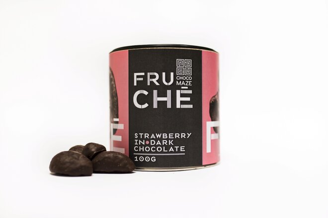 100 g Chrumkavé mrazom sušené jahody v horkej čokoláde FRUCHÉ JAHODA