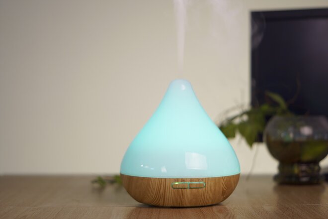 300 ml Difúzer Cone - Svetlý + Éterický olejček