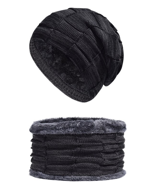 Set nákrčníka a čiapky