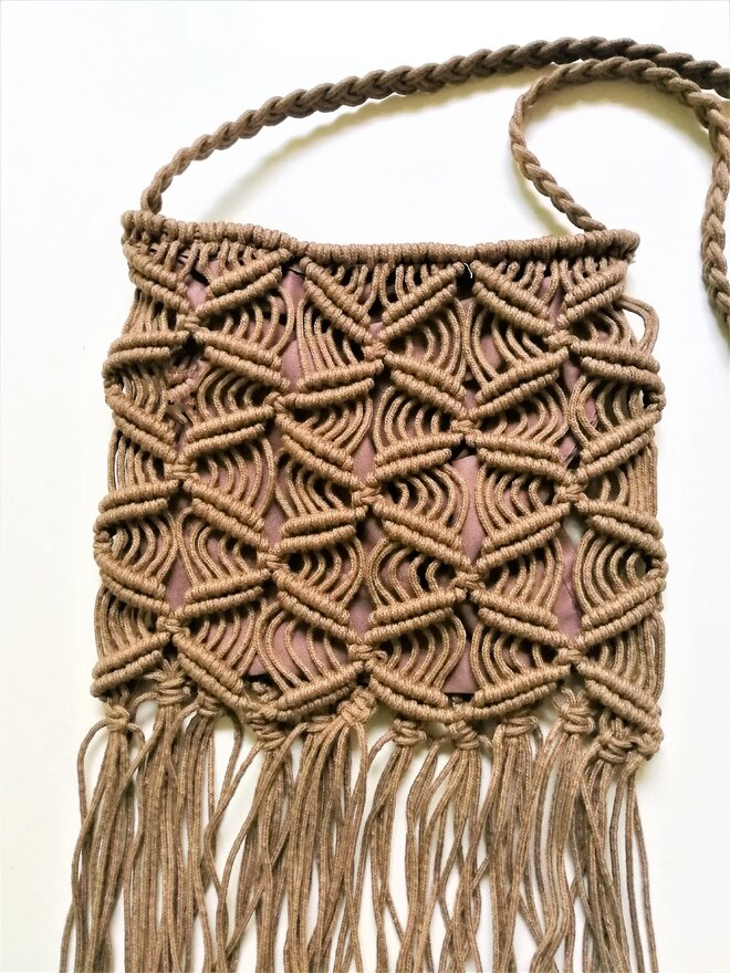 Dámska makramová kabelka Tribal