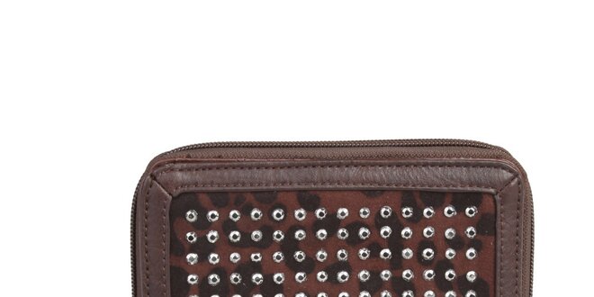 Dámska hnedá peňaženka s cvočkami Sisley