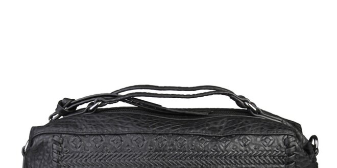 Dámska čierna podlhovastá kabelka s cvočkami Sisley