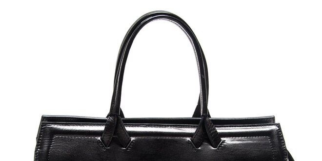 Dámska čierna kožená kabelka s vnútorným organizačným vreckom Roberta Minelli