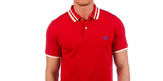 Pánske červené polo tričko s modrou výšivkou Fred Perry