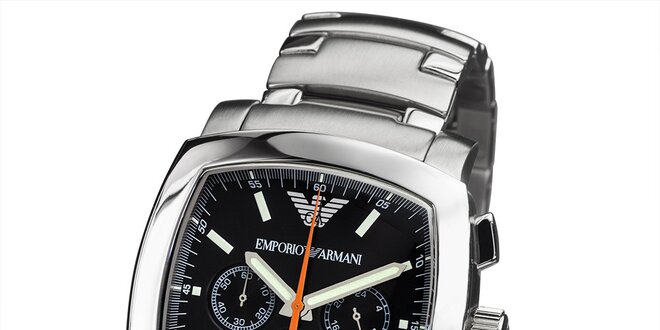 Pánske strieborné hodinky s hranatým čiernym ciferníkom Emporio Armani