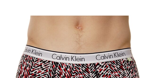 Pánske čierno-červené boxerky Calvin Klein s potlačou