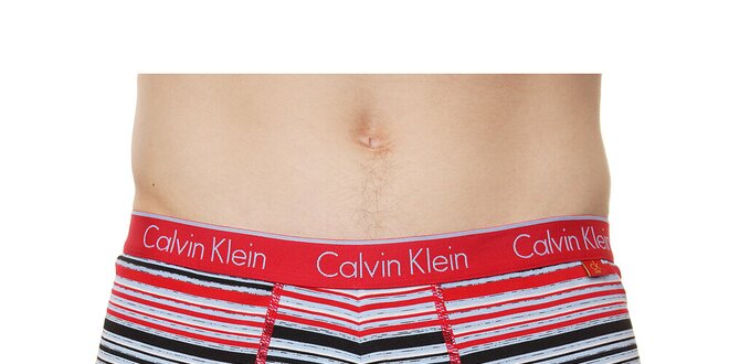 Pánske červeno-čierne prúžkované boxerky Calvin Klein