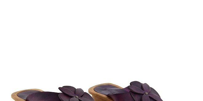 Dámske fialové žabky s kvetinkou La Bellatrix