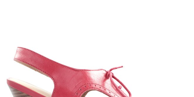 Dámske kožené šnurovacie topánky vo farbe cherry Via Uno