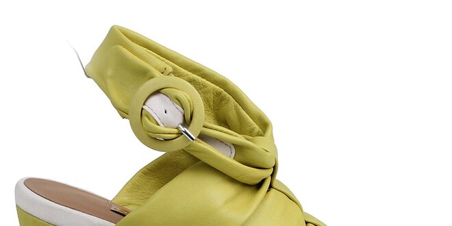 Dámske žlté nariasené kožené sandálky Cubanas Shoes