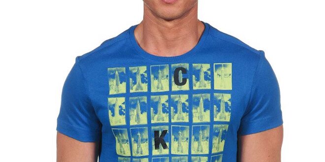 Pánske modré tričko s krátkym rukávom a potlačou Calvin Klein