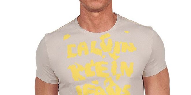 Pánske tričko so žltou potlačou Calvin Klein