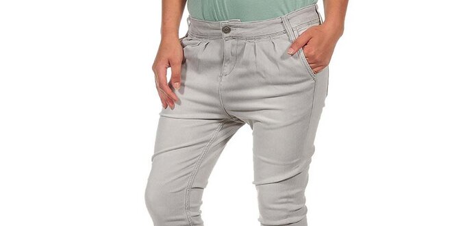 Dámske šedé džínsy so zníženým sedom Calvin Klein