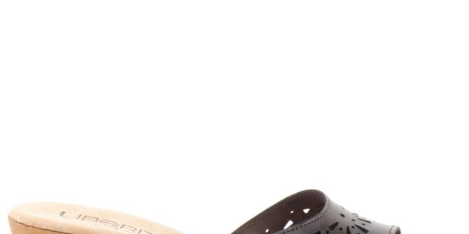 Dámske kožené sandále s perforovaným remienkom Liberitae