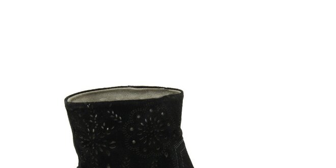 Dámske čierne členkové topánky s perforáciou Giorgio Picino