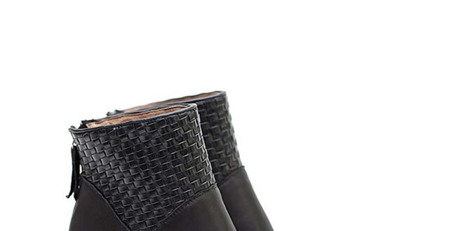 Dámske čierne členkové topánky z kože Shoe the Bear