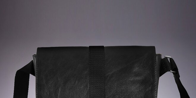 Pánska čierna kožená crossbody taška Solier