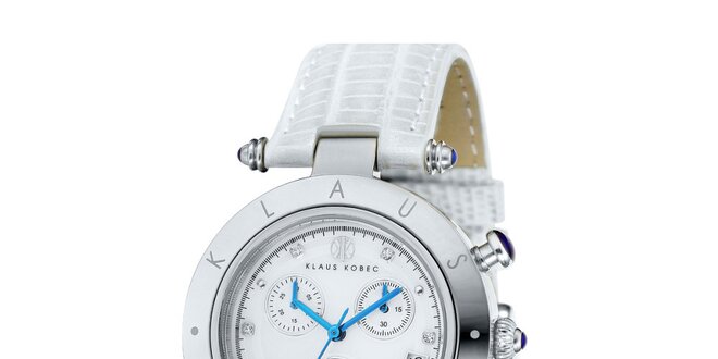 Dámske hodinky s modrými ručičkami a nápisom na lunete Klaus Kobec