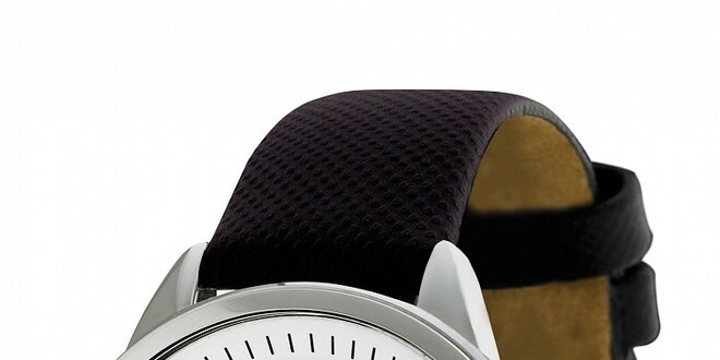 Dámske oceľové hodinky Sector s čiernym koženým remienkom