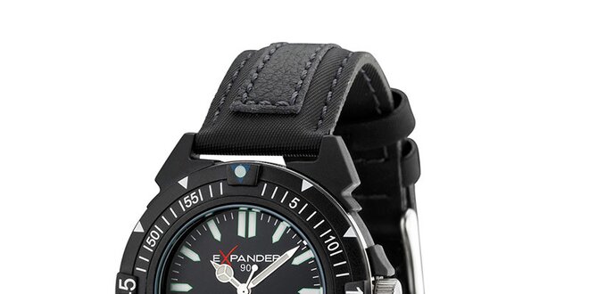 Pánske čierne oceľové hodinky Sector s čiernym koženým remienkom