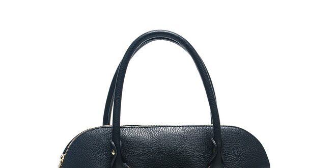 Dámska čierna kožená kabelka s retiazkou Carla Ferreri