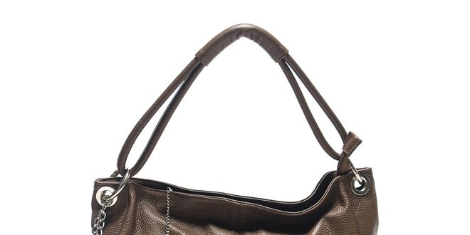 Dámska hnedá kožená kabelka s ozdobnými strapcami Carla Ferreri