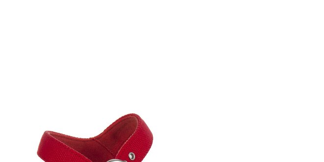 Dámske červené sandálky s platformou Crocs