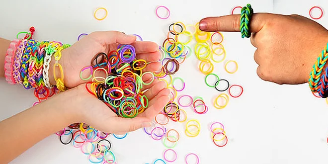 Sady náramkov Loom Bands s novinkou na trhu!