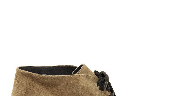 Dámske semišové topánky s farebnou podrážkou Paola Ferri