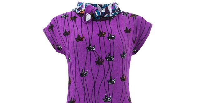 Dámske fialové šaty s rolákom a potlačou Purple Jam