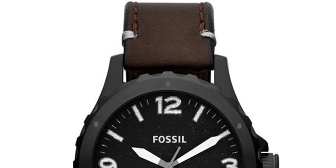 Pánske čierne hodinky s hnedým remienkom Fossil