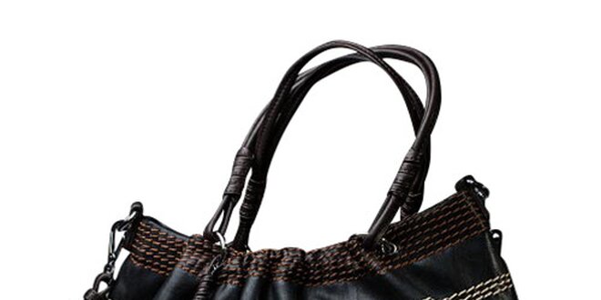 Dámska čierna kabelka s kontrastným prešívaním a popruhom Sisley