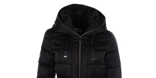 Dámsky čierny kabátik s kapucňou Fly Moda