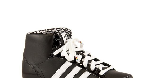 Čierne kožené členkové tenisky Adidas s bielymi prúžkami
