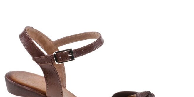 Dámske hnedo-biele pruhované sandálky Eva Lopez