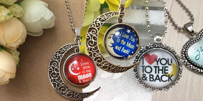 Prívesky z lásky: "I Love You to the Moon and Back!"