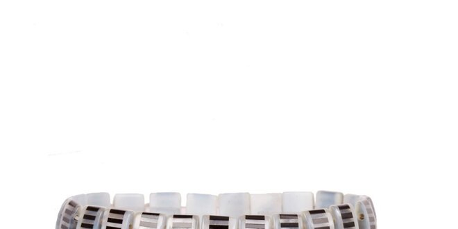 Dámsky biely perlový náramok Arla s čiernymi onyxovými prúžkami