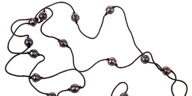 Dámsky čierny bavlnený náhrdelník Arla s čiernymi perlami