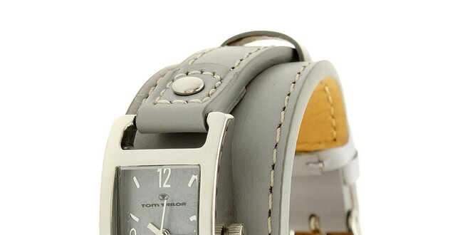 Dámske analogové hodinky v modrej farbe s prepletaným remienkom Tom Tailor