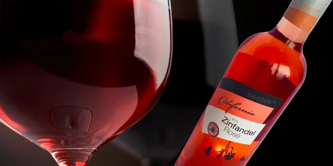 Kartón kalifornského vína Zinfandel Rosé r. 2013