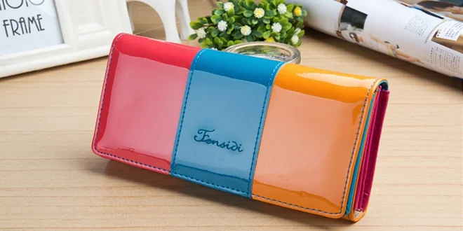 Elegantná a praktická trojfarebná peňaženka