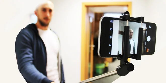 SELFIE tyč pre tie najlepšie fotky!
