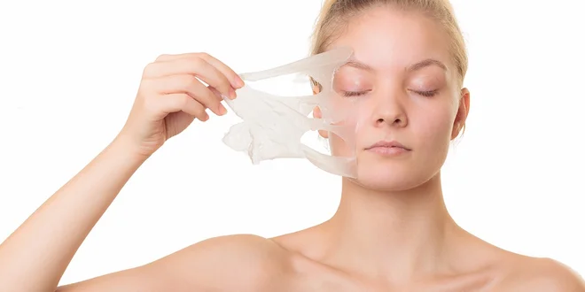 Revitalizačná sťahujúca maska na pleť so 7 bylinami